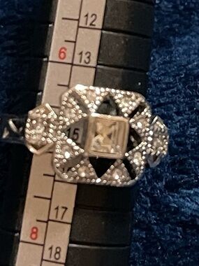 NWOT Premier Designs Sparkling Silver-Tone Ring with Square Center Stone 7
